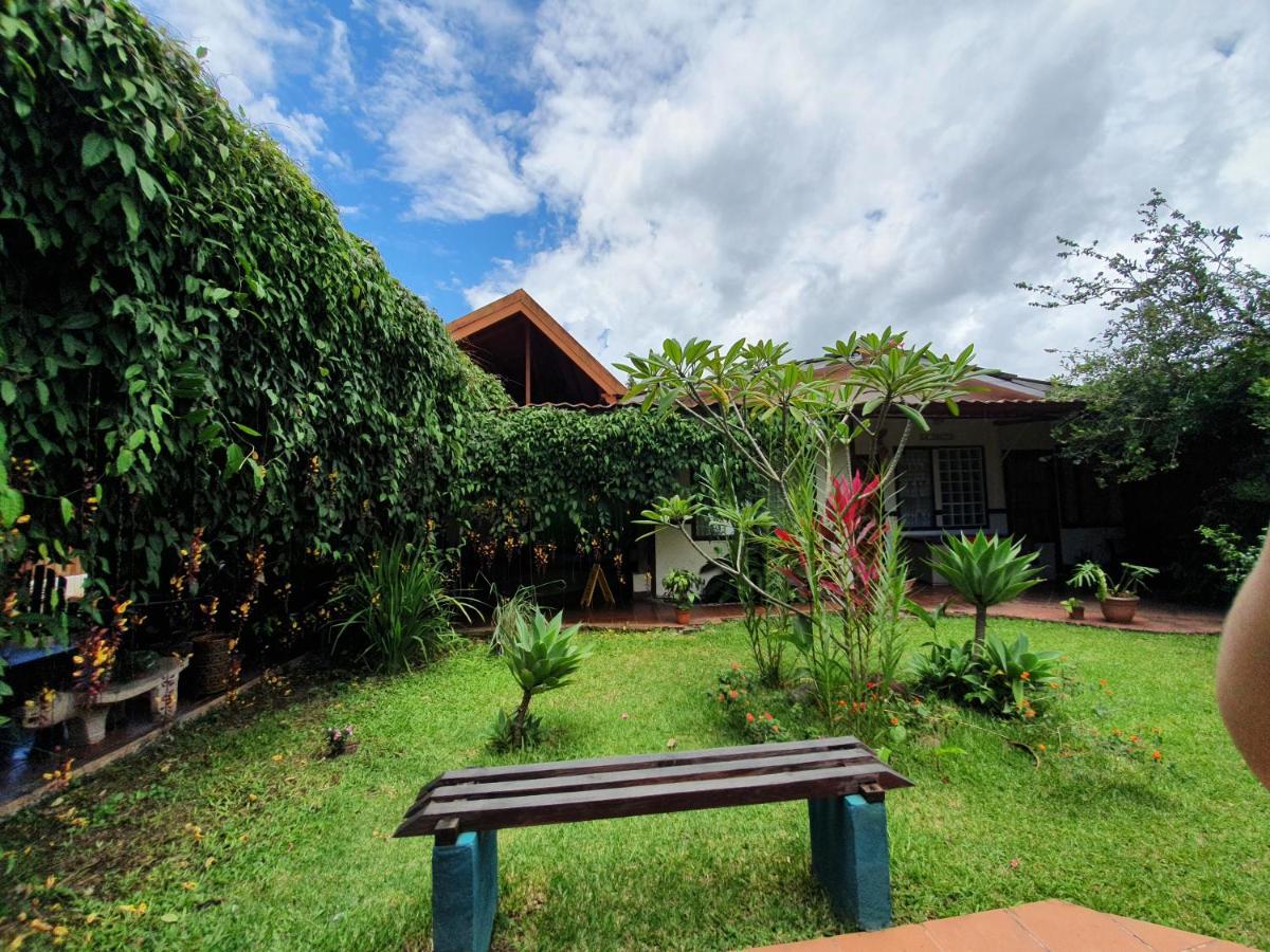 Turrialba Bed & Breakfast 외부 사진
