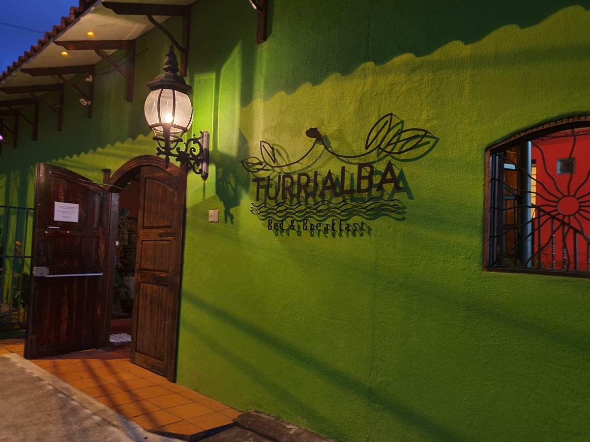Turrialba Bed & Breakfast 외부 사진