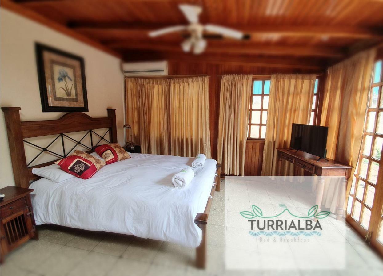 Turrialba Bed & Breakfast 외부 사진